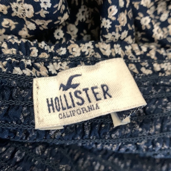 Hollister XS Floral Print Open Ruffled Leg Dress - Picture 2 of 14